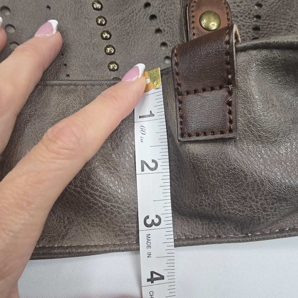 Moda Luxe The Kimberly Vegan Leather Crossbody Bag‎ - Picture 14 of 16